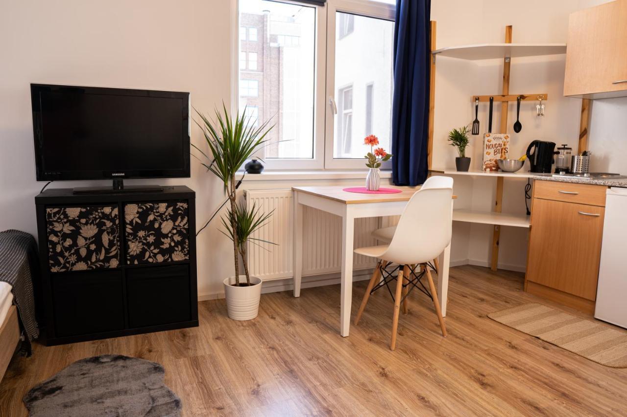 Fullhouse - Magdeburg - L36 Blue Apartment ภายนอก รูปภาพ